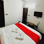 Hotel Kings Court