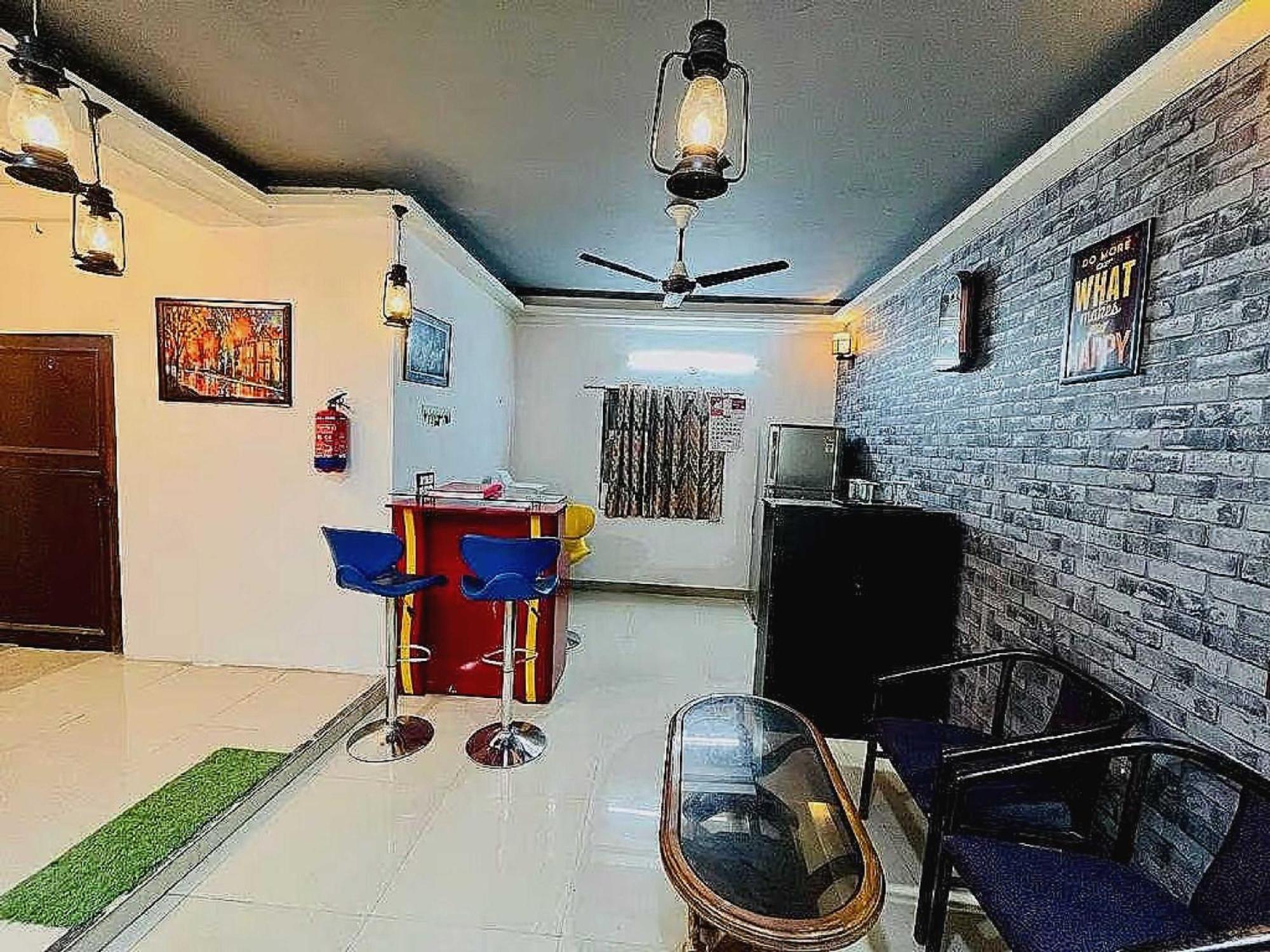 Kings Court Hotel New Delhi