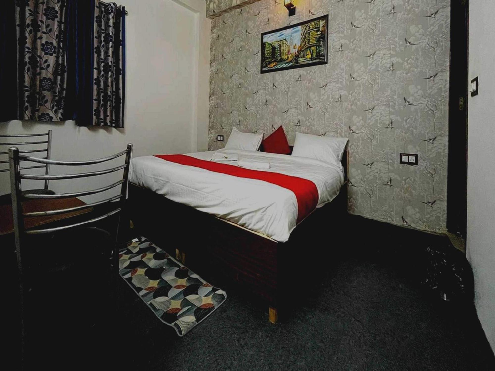 Kings Court New Delhi